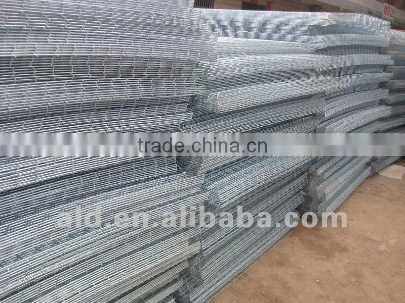 Supplying welded wire fence pet window guard