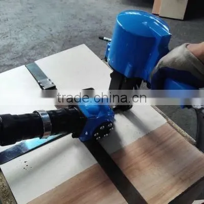 Portable Separate steel belt pneumatic baling press
