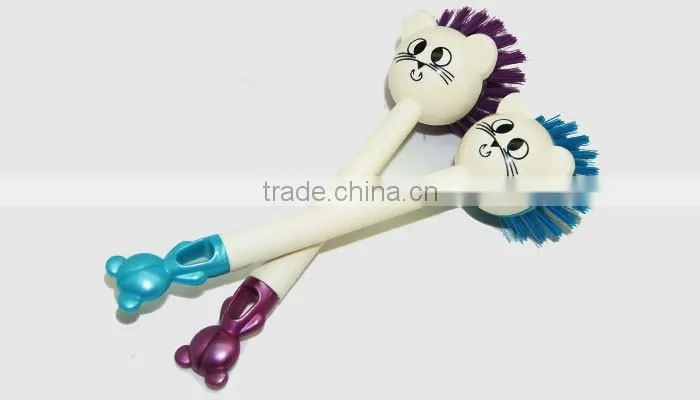 fashion plastic handle style household cleaning dish brush for kitchen