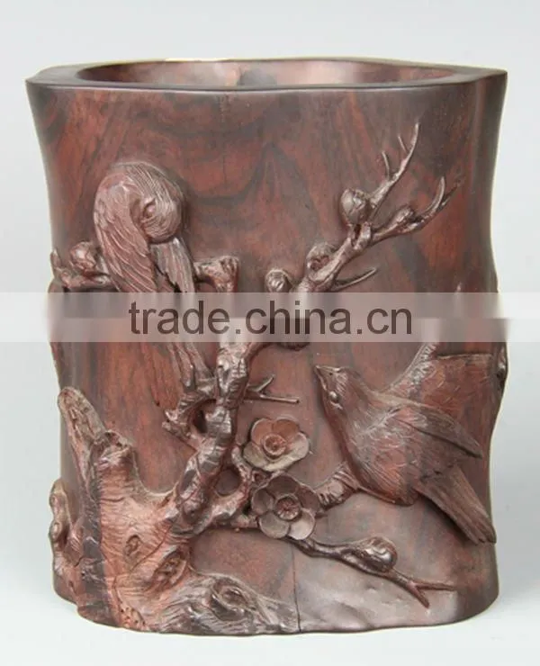 wood carving,"The mother love"