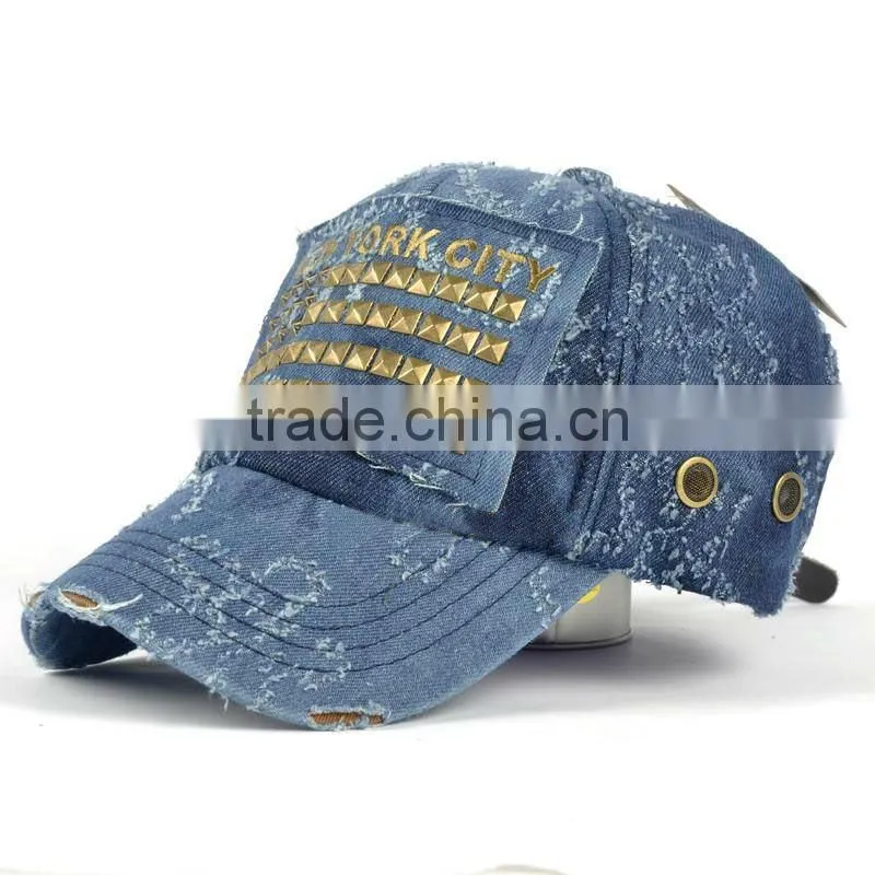 wash jean baseball cap with rivet on the front