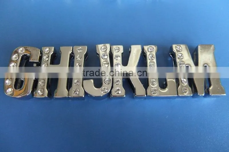 Produce Wholesale Zinc Alloy Half Side Diamonds DIY 18mm Rhinestone Alphabet Slide Bracelets Letters