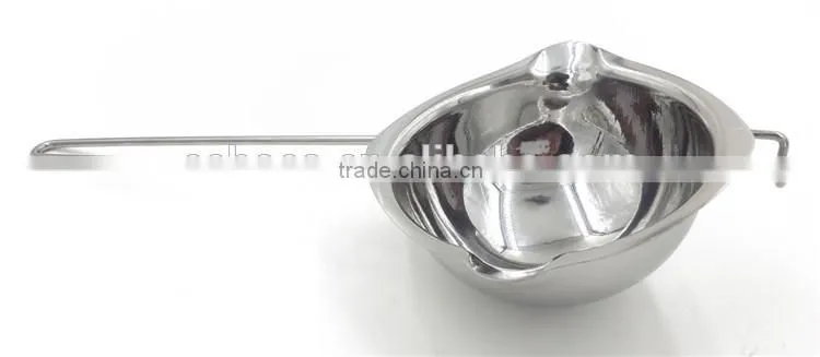 Plastic pasta spaghetti measuring tool