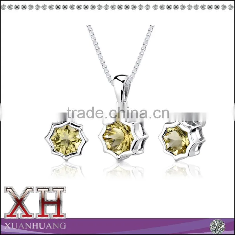 Colorful Women Snowflake Jewelry Set Snowflake Necklace Earrings Jewelry Set