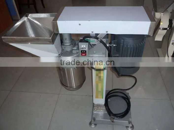 Low consumption Spinach grinding machine garlic broker Mashed garlic machine/green bell pepper shreds making machine