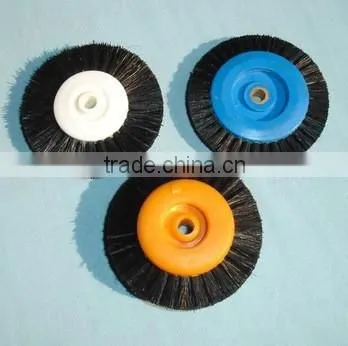 Plastic Hub Bristle brush