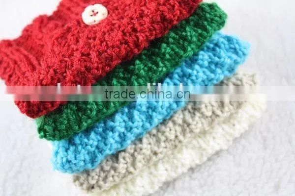 Custom design acrylic material handmade knitted ladies purse