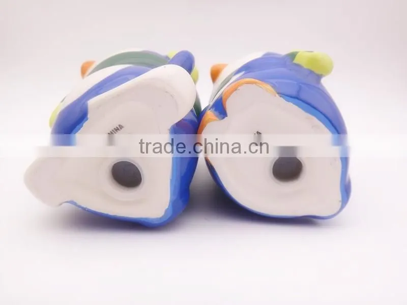Custom funny Christmas penguin ceramic salt and pepper shaker