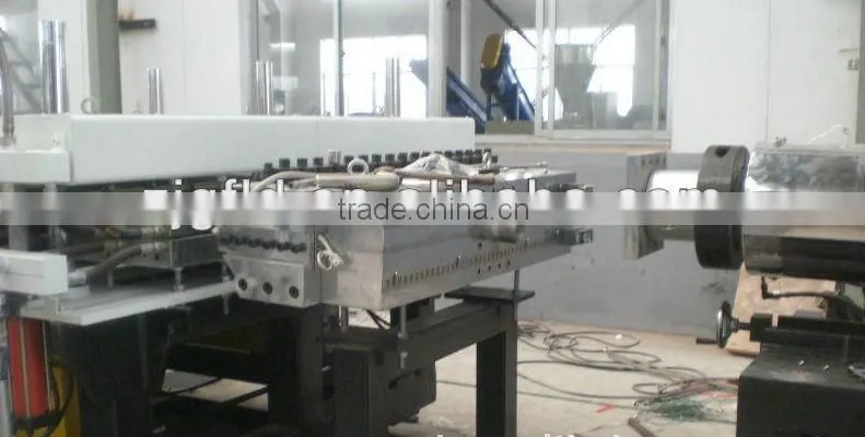 PVC Foamed Board Extruder Machine