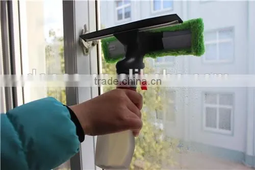 Green Spray Window wiper