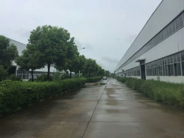 Dalian Reyes Import company overview - view 1