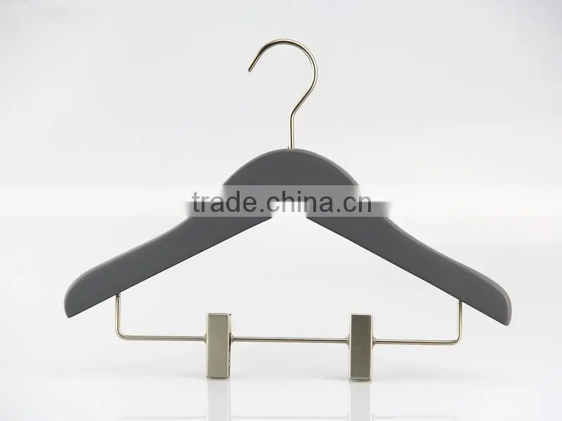IMY-169 grey kids wooden hangers with clips