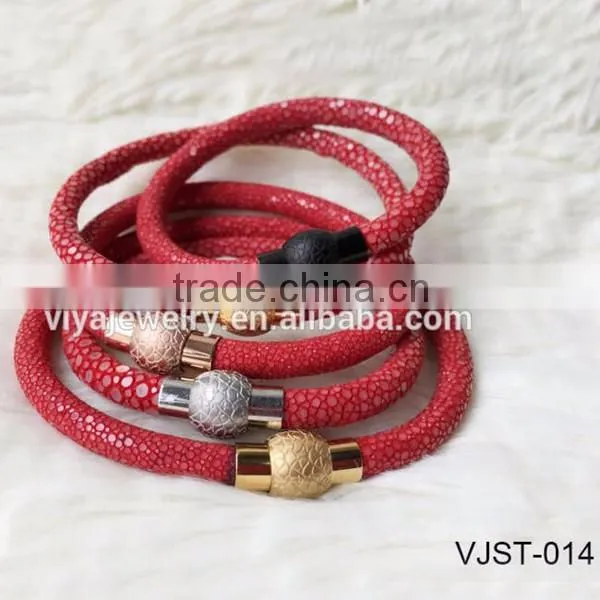 2016 Luxury Design Exclusive Genuine Stingray Leather Bangles Design Bangle Magnetic Handmade Bangles