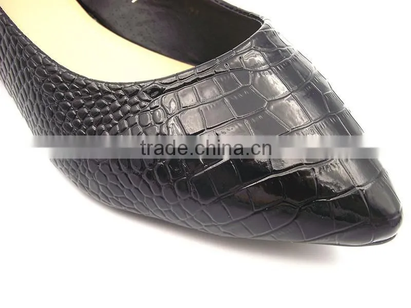 2016 wholesale factory price special leather Stone Pattern women flat shoes in stock