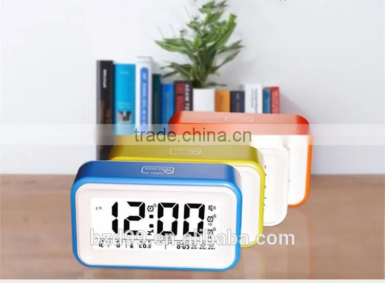New Design Promotion Item Smart Voice Telling Multi-functional USB Digital LCD Display Alarm Clock
