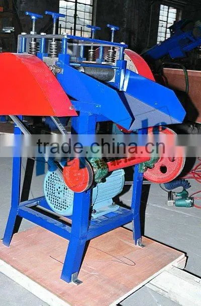 Dual-channel pole cable stripping machine