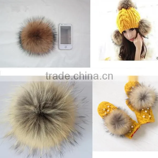 Fluffy Raccoon Fur Pom Poms / Hat Accessories / Fur Pompons