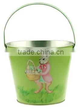 Tin ice bucket for wine