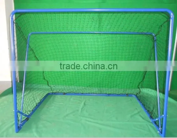 Foldable football goal