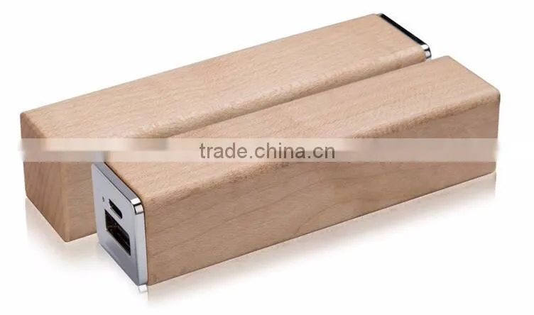Square Wooden Universal Portable Power Bank 2600Mah Promotional Gifts For Mobile Phones