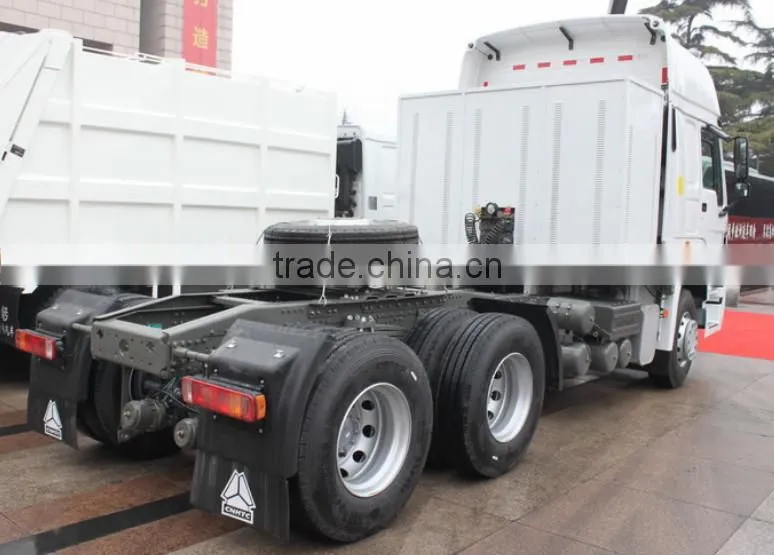 New model Sinotruk Howo 340hp 6*4 LNG prime mover for sale