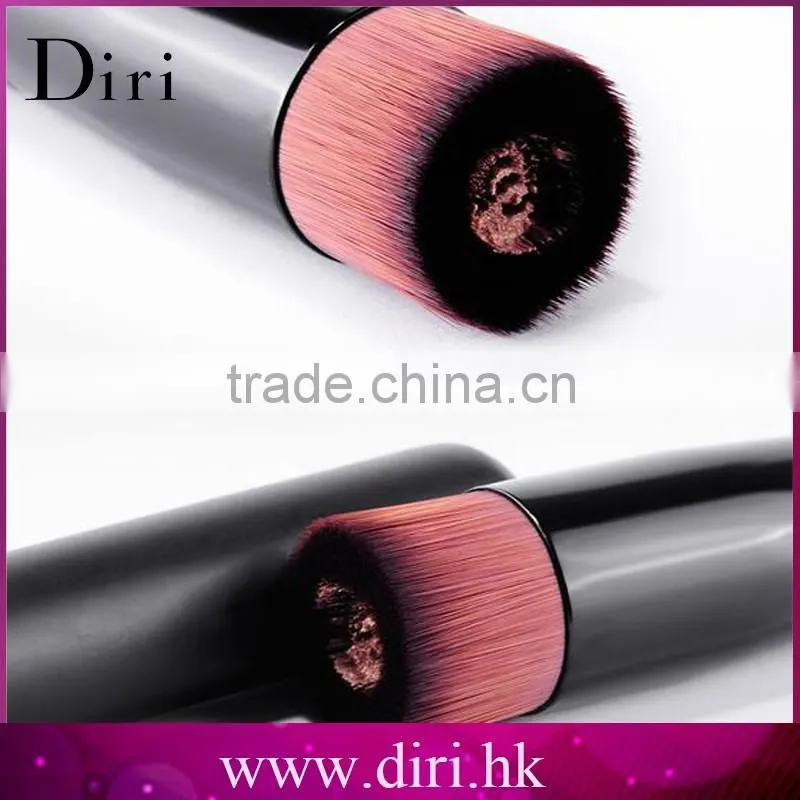 Latest Design Professional Concave Face Liquid Foundation Application Cosmetic Makeup Brush