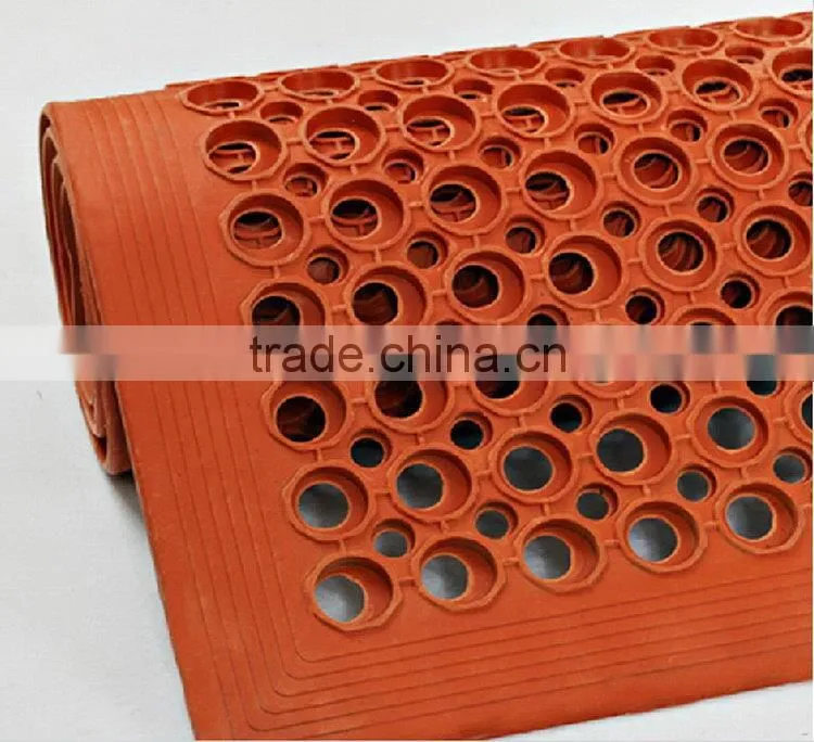 Yiwu low price unique rubber floor mat for home