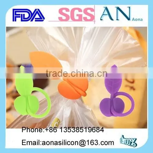 manufacture fashion leaf shape earphone headphone organizer