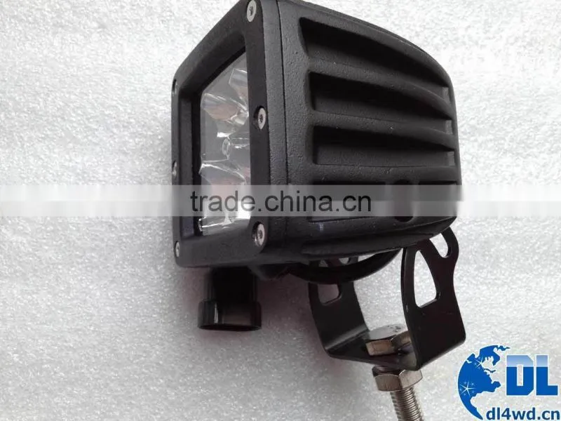 Hot Sold IP68 Auto Lamp 4x4 Off Road 12w LED Work Light For Vehicle