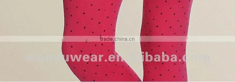 yong girl seamless jacquard dots leggings