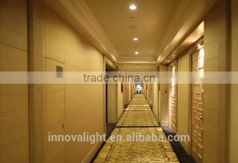 INNOVALIGHT High Lumen Round Square Shape IP65 LED Down Lighting