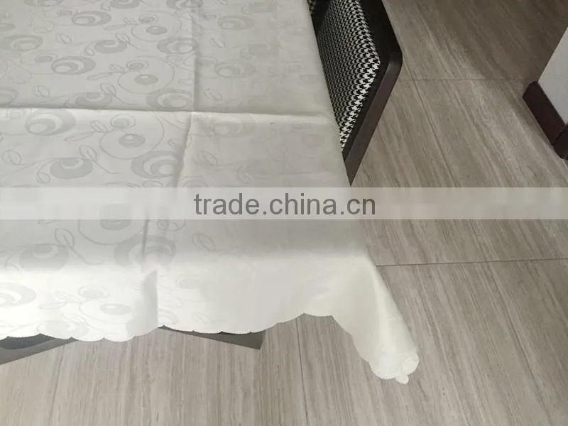 TB006 Ployester table cloth
