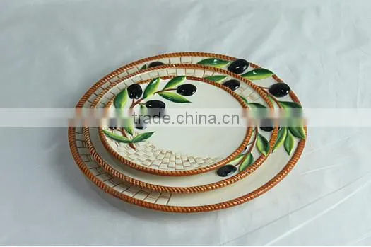 Dolomite Of Pottery And Porcelain Plates HY167901