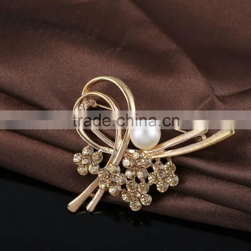 Wedding bouquet Rhinestone Flower Brooch,Fashion Designs Pearl Rhinestone Brooch Pin For Suit