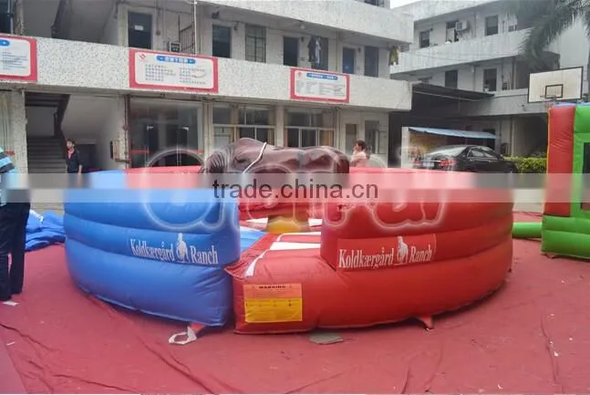 2016 Hot Sale Inflatable Mechanical Rodeo Bull Game with Inflatable Mattress China Supplier