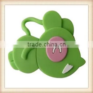 Unique shape gift silicone USB cover in various design for promotion