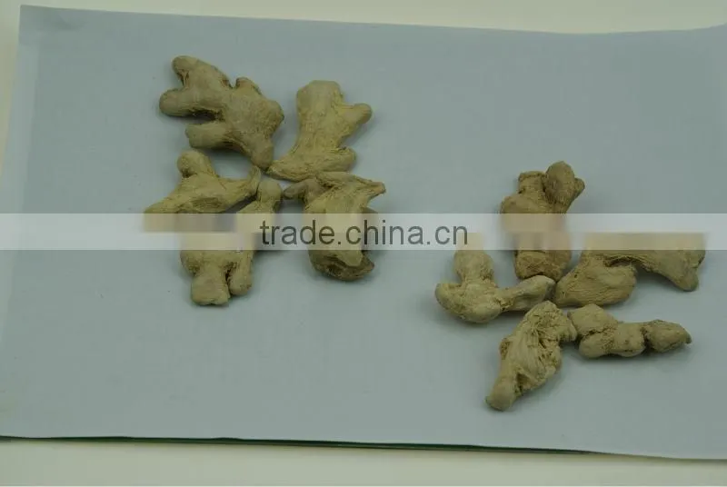 White with light yellow AD dried slice ginger