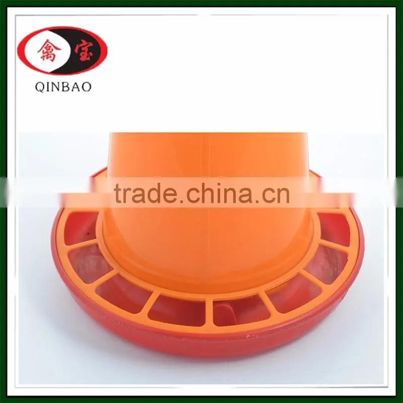 3kg Poultry Plastic Chicken Feeder Manual Poultry Feeder