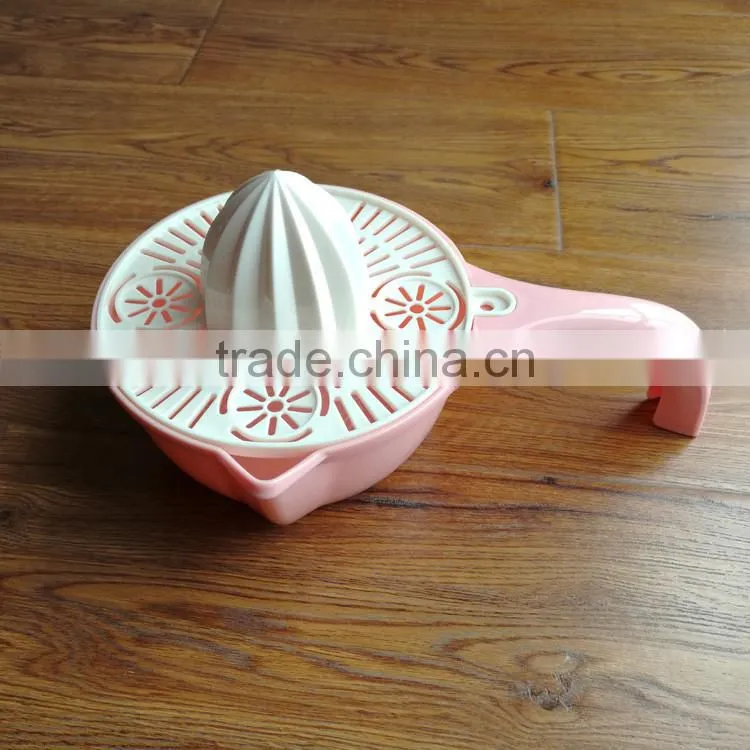 2016 Hot Sell Multifunctional Egg Separator