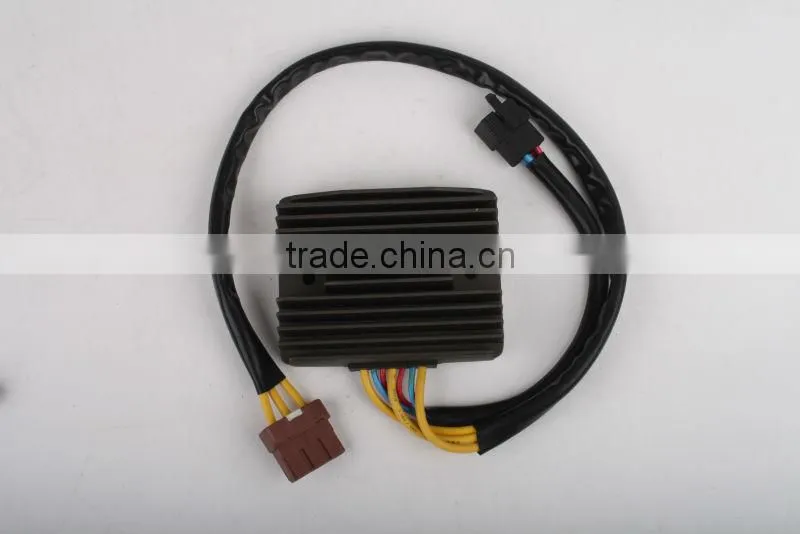 New Voltage Regulator Rectifier For PIAGGIO VESPA BV500 BV 500 2007 2008 2009