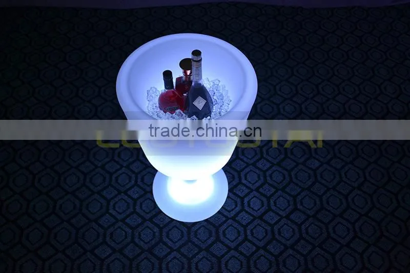 New Design wineglass shape Plastic Luminous Led Ice Bucket/Bar Wine Ice Bucket