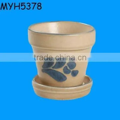 Vintage ceramic flower pots with tray