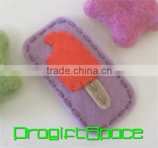 2017 No slip wool felt clip with candy cane made in China