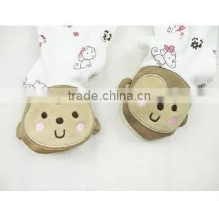 100% cotton interlock Lovely fashion design soften handfeel infant clothes ,baby rompers