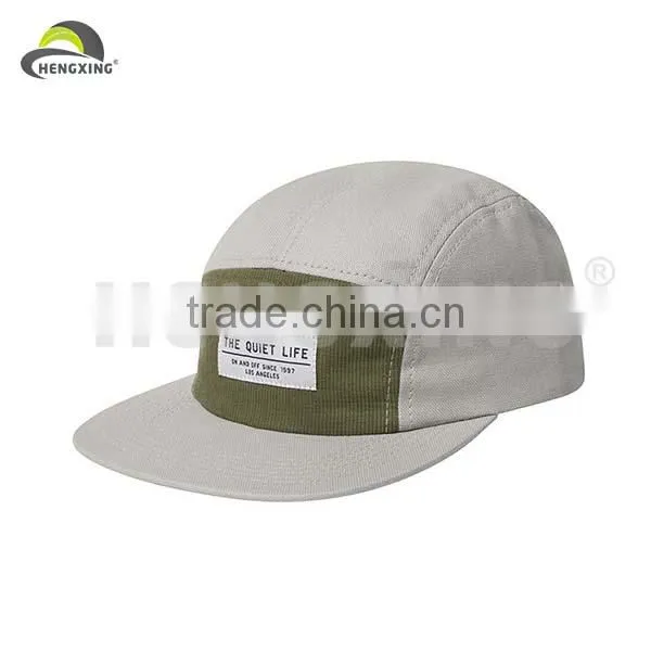 Multi color adjustable 5 panel cap with woven label front