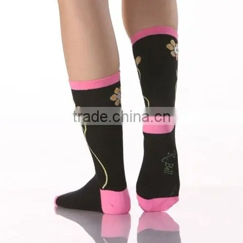 2015 Winter New In Athletic Wear Good Quality Cotton Blend women Sport Casual Socks price