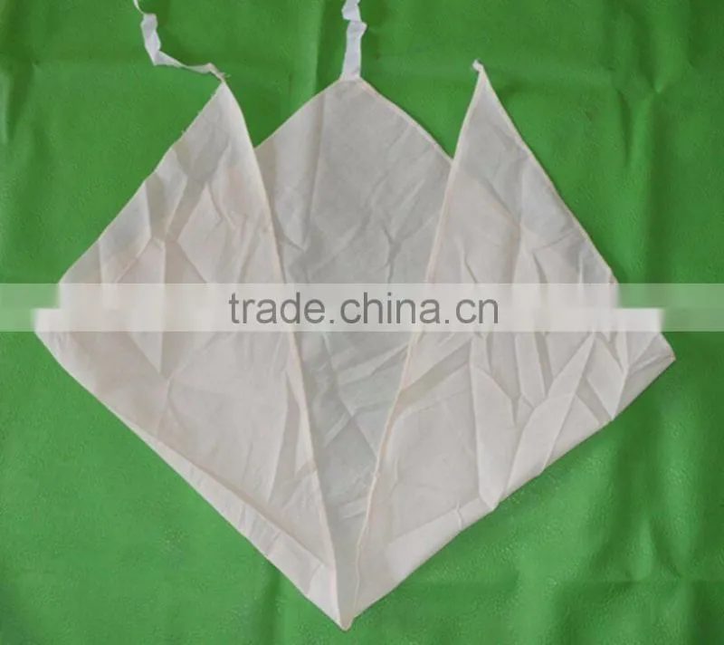 Cotton triangular bandage towel applicator containing emergency arm triangle triangular sling medical bandage