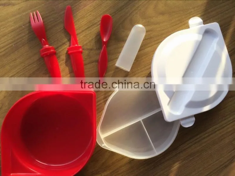 2015 new design colorful plastic compartment lunch box with cutlery set