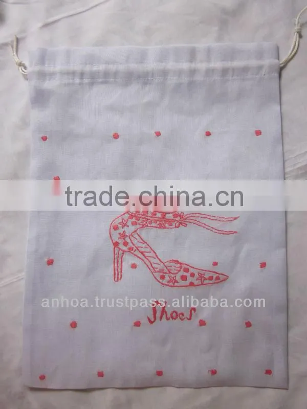 Hand embroidery laundry bag