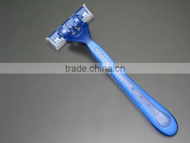 Blue plastic deluxe razor for travel